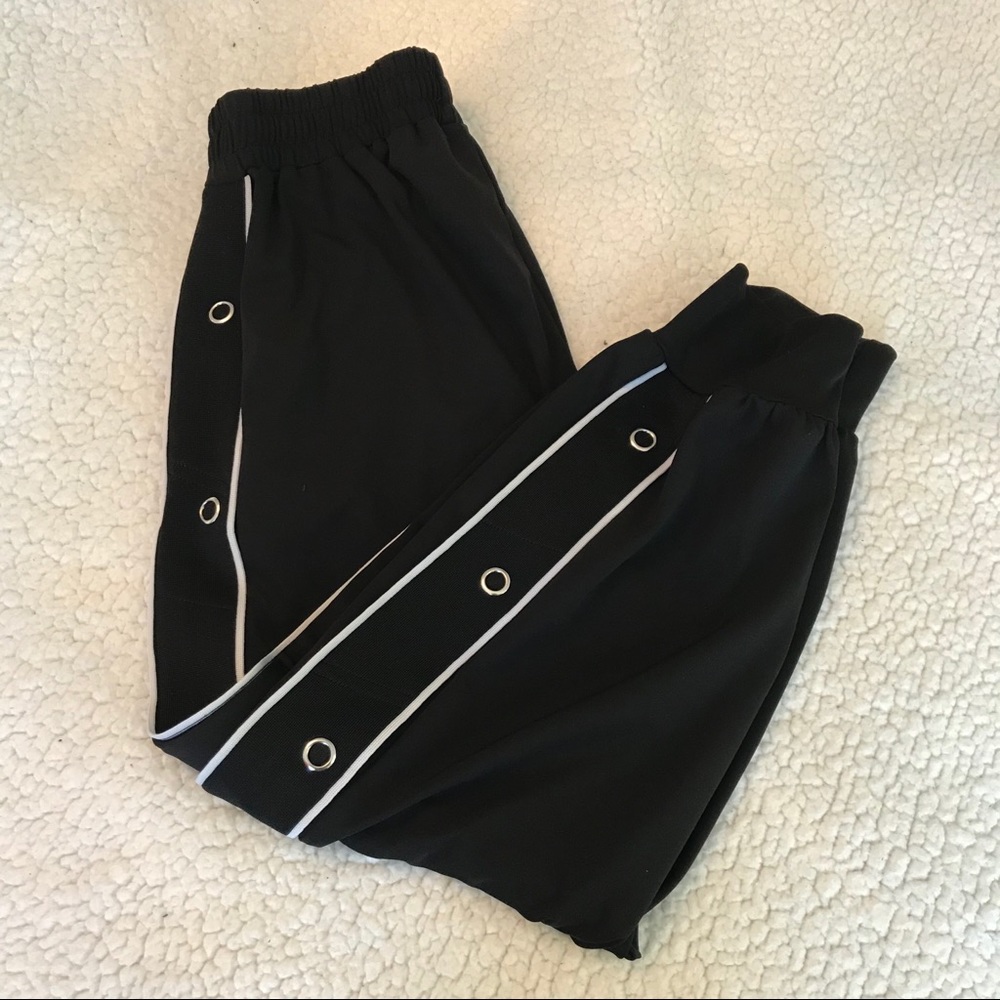 Snap button/tearaway joggers